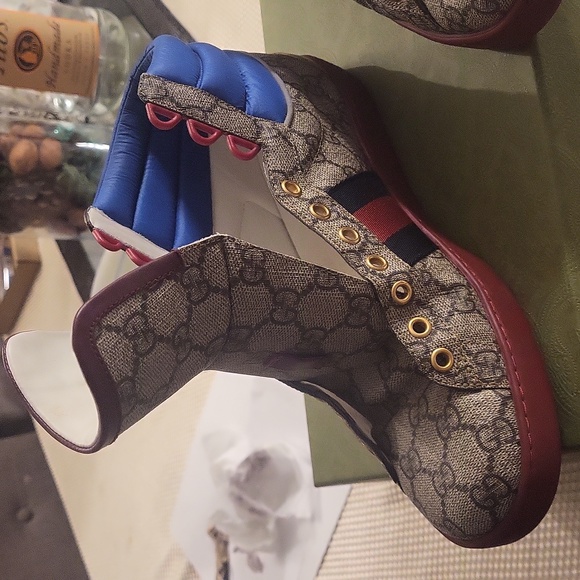 Gucci speakers - Picture 2 of 5